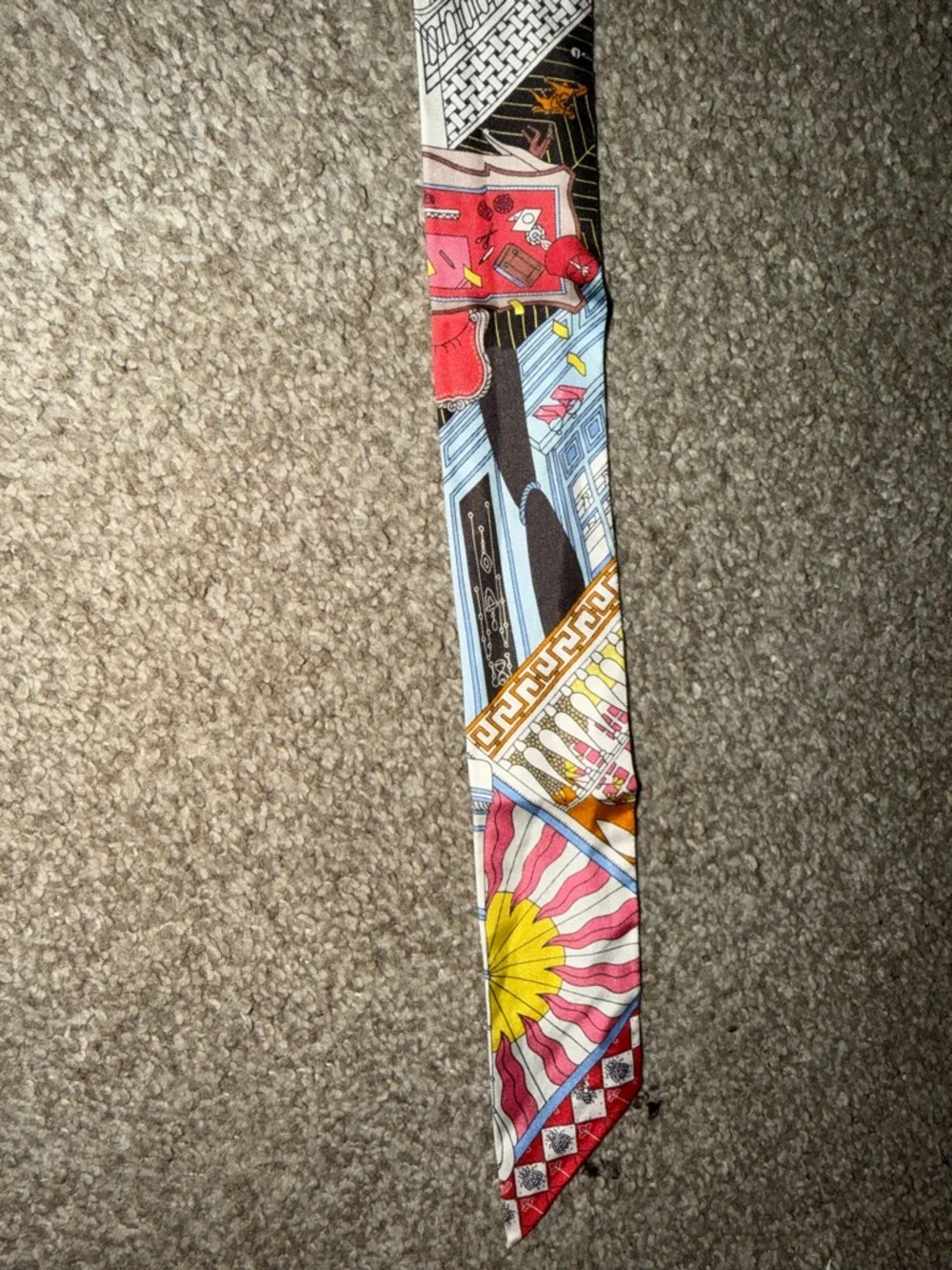 Hermes objets de curiosite Pink and Black Printed Silk Twilly with Blue Accents - Picture 6 of 6